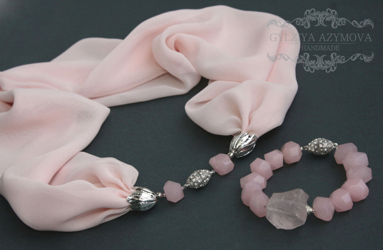 Приглашаю 14 марта на Мастер-класс на тему "КОЛЬЕ ПЛАТОК-ТРАНСФОРМЕР" ИЗ ШЕЛКА-шифон И НАТУРАЛЬНЫХ К