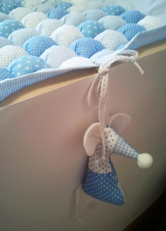 Детское легкое одеяльце и матрасик для пеленального столика 