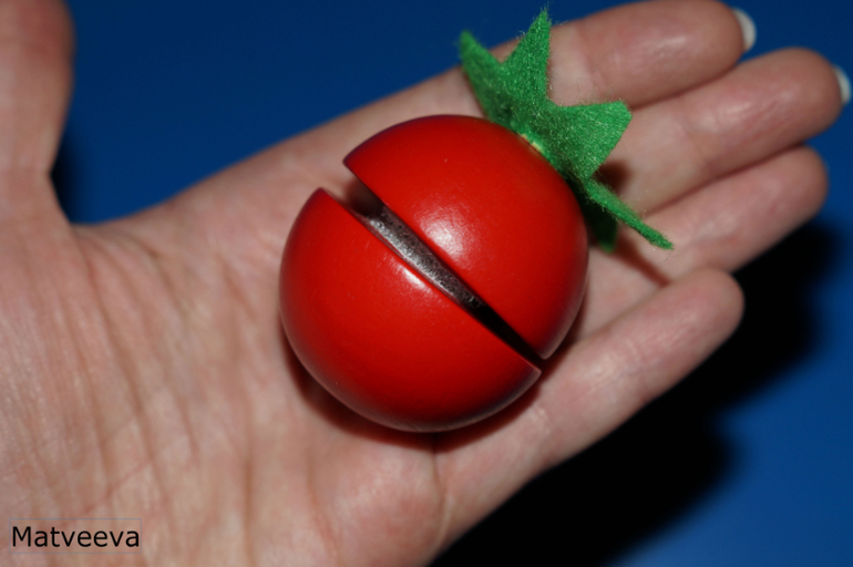 Наши деревянные игрушки 10 мес - до 1,7 . Часть 2.