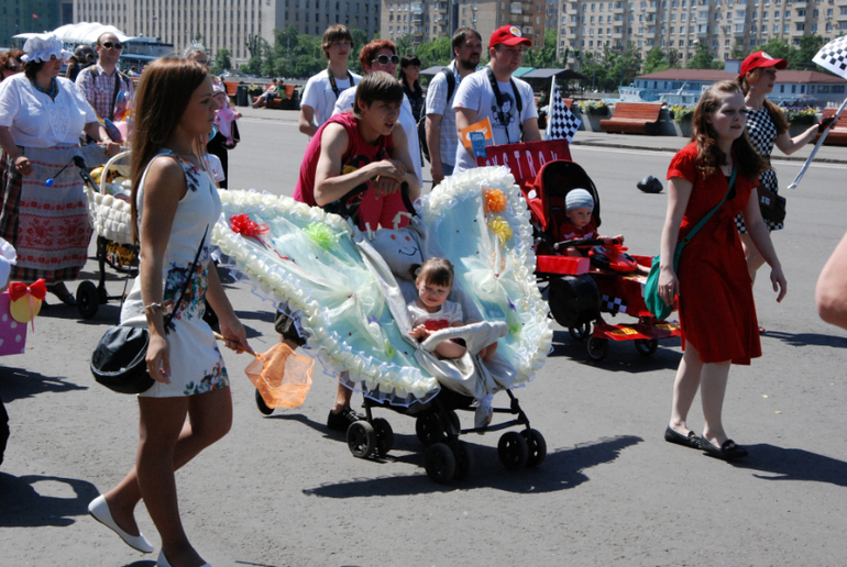 Парк Горького и Парад колясок 2014