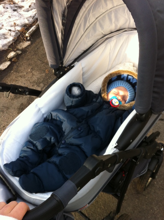 Остапчику 5 месяцев!