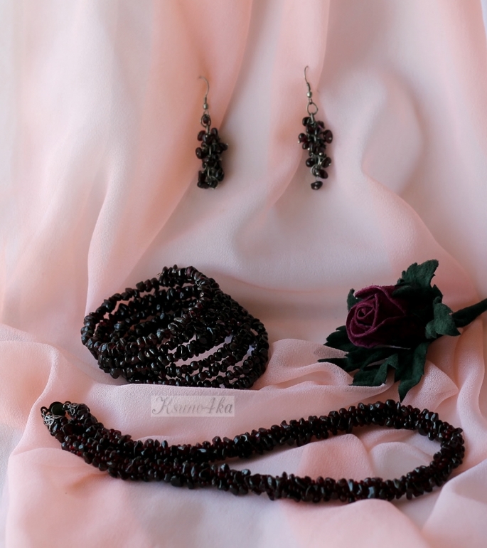 Гранатовый взрыв...