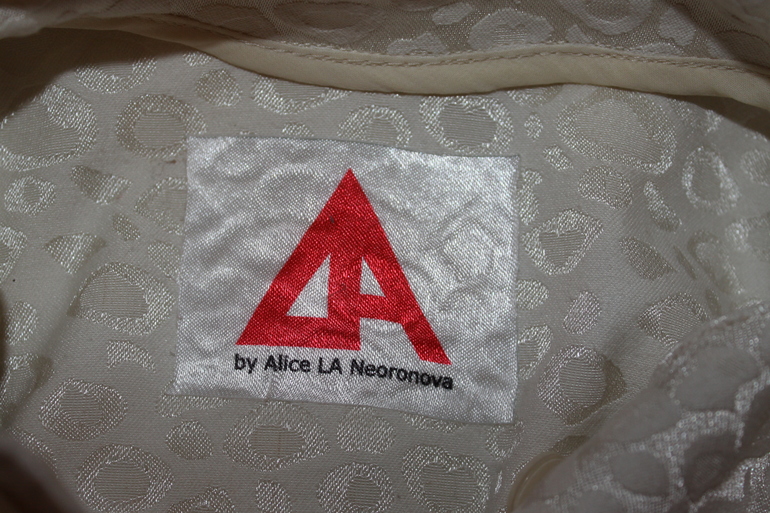 Нарядные платья из мастерской Алисы Неороновой ( Российский дизайнер) на 10 лет