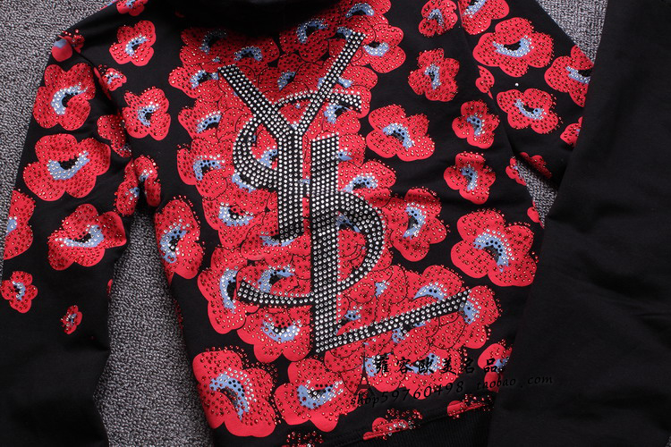 Красивые спортивные костюмы от 1500р!