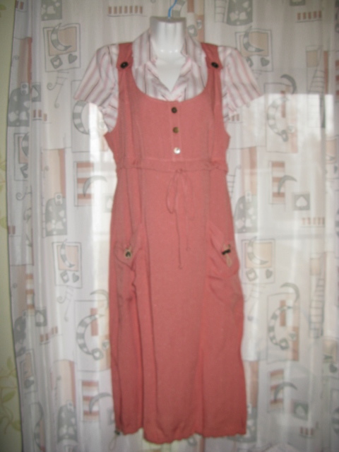 Вещи на лето и весну костюмы,сарафаны,туники .44-46-48- почта .я регион.