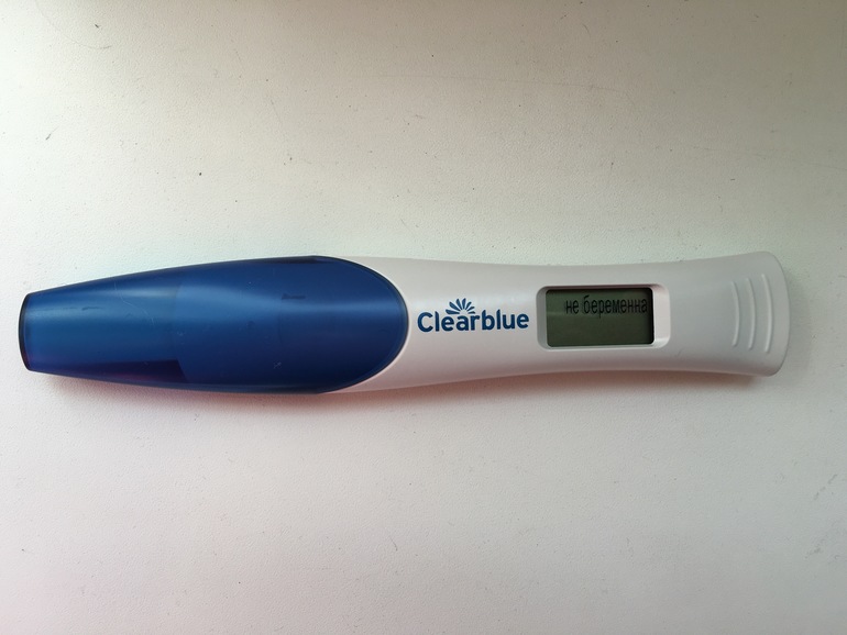 Электронный тест может ошибаться. Электронный тест на беременность Clearblue. Электронный тест на беременность c l. Электронный тест Clear Blue. Электронный тест Clearblue отрицательный.