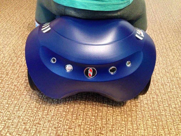 Машина каталка Пуки.