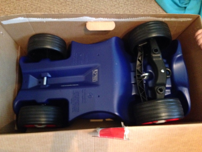 Машина каталка Пуки.