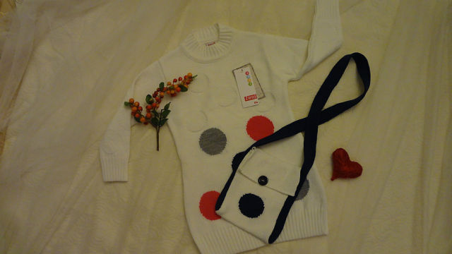 Модная одежда для детей и взрослых по стоковым ценам.