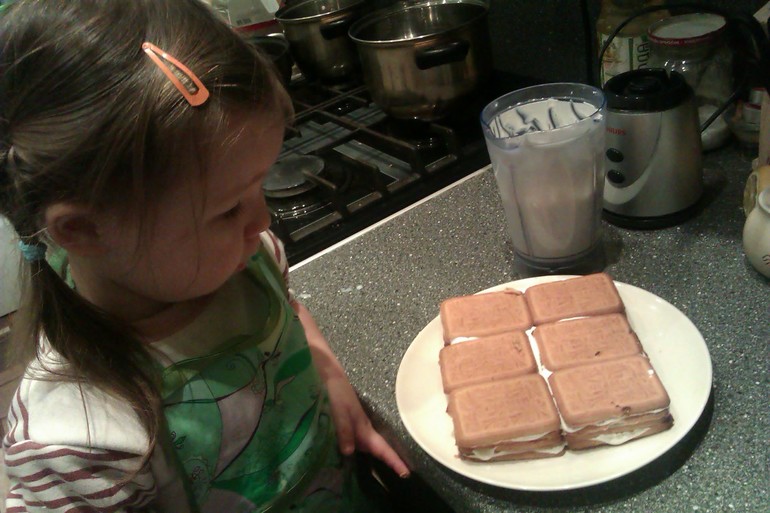 Совместный с Вероничкой тортик.