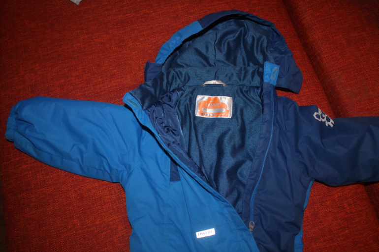 Продаю вещи на мальчика р. 92-98 в отличном состоянии. Недорого.