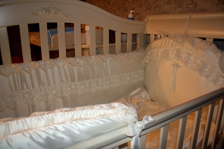 Продаю детскую кроватку Pali Renee Б/У (слоновая кость)