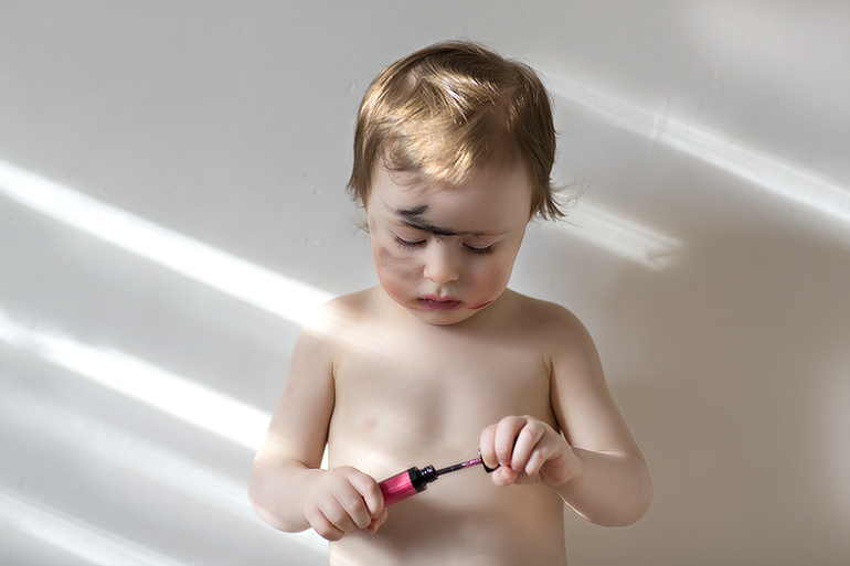 Девочки-такие-девочки? Да?)