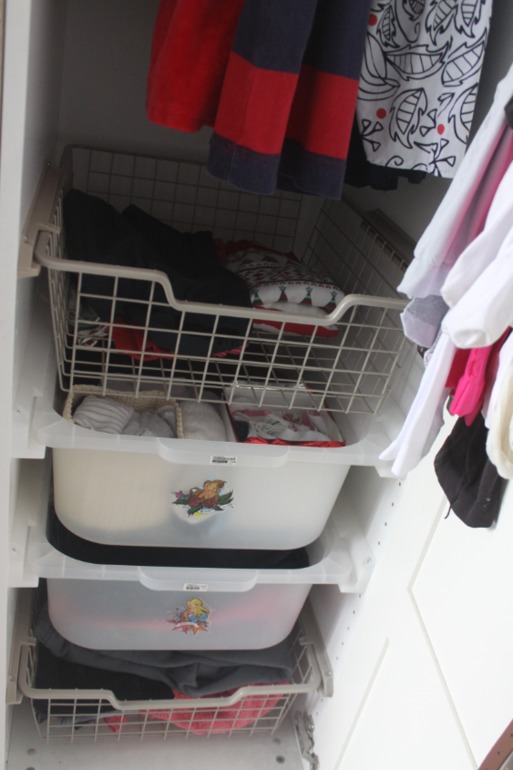 Шкафы в моем доме. Детские. 3 шкафа 50х58х236см