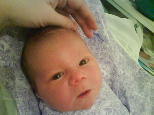 Первые роды 4 года назад. Много текста.