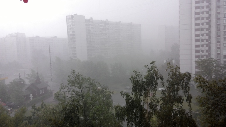 Москва ждала дождь