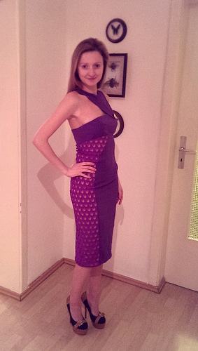 Платье Versace.