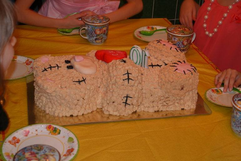 Моему счастью сегодня 10 лет))