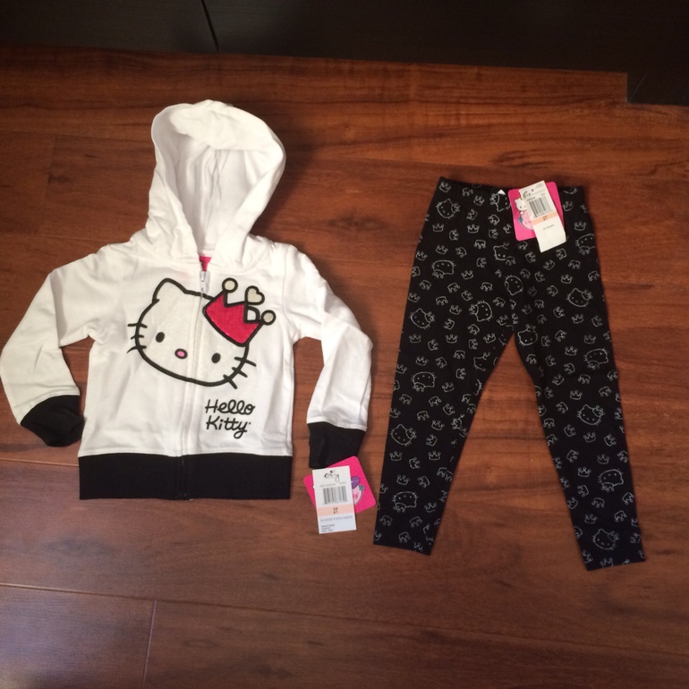 Новый комплект Hello Kitty 1000pм.марьино