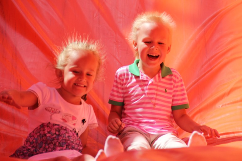 В ПОЛЕТЕ))))))))