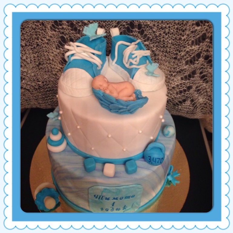 Для мальчика на годик...