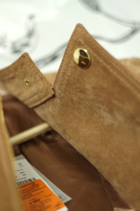 Куртка Stradivarius (Страдивариус) М 3000 руб Натуральная замша