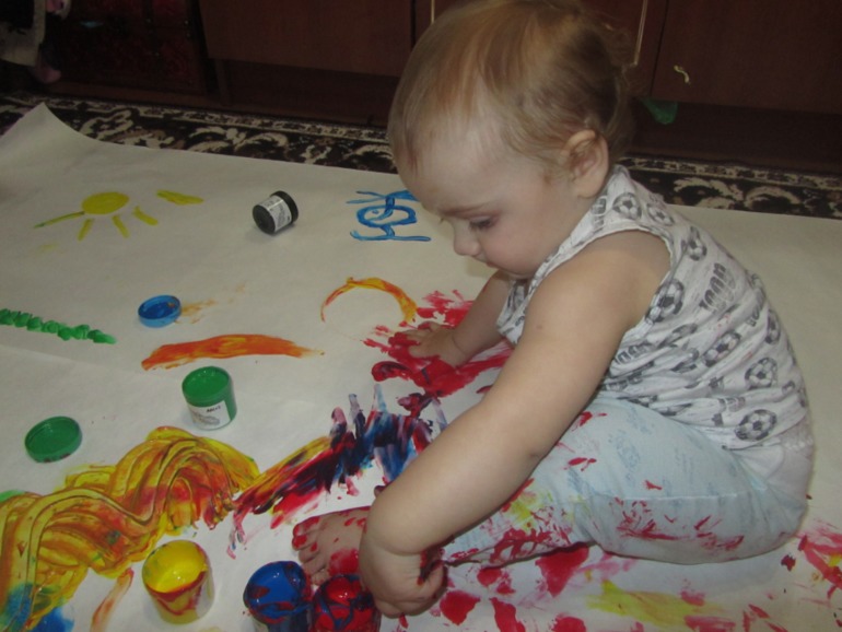 Зубы и пальчиковые краски)