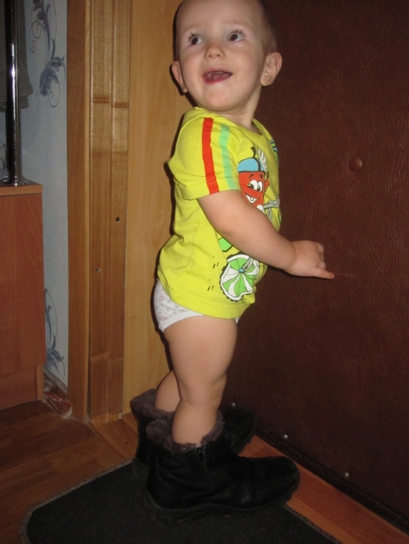 Вот так самостоятельно собирается гулять))))))