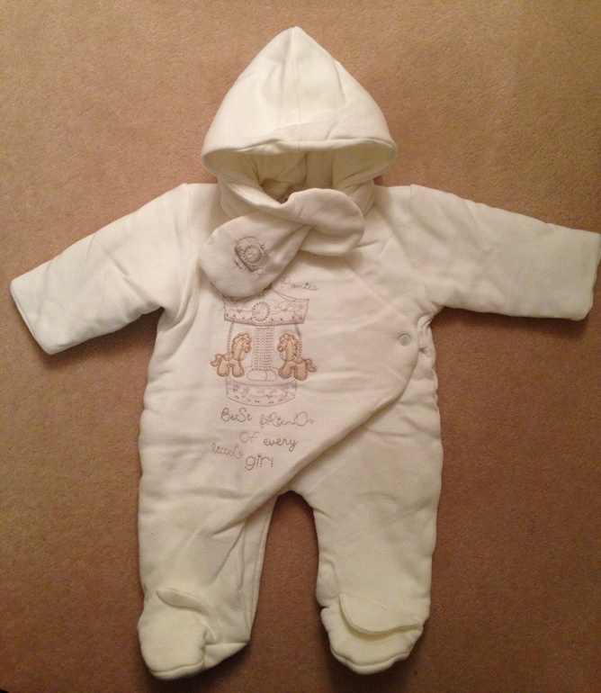 Весенние комбенизоны для новорожденной девочки 50-56 см. 0-3 месяца.