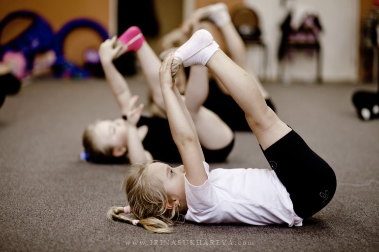 Тренировка по художественной гимнастике. Часть 1.