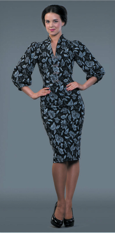 Серебристое платье дизайнера ксении князевой фото