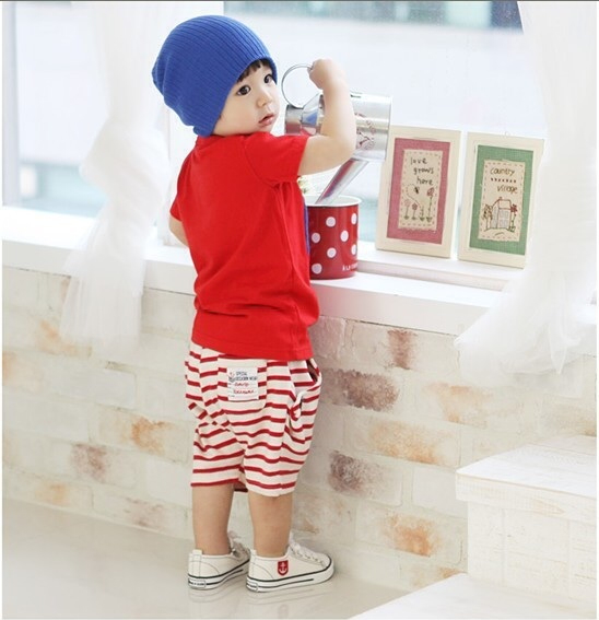 В наличии джинсы,бриджи,брюки,костюмы,футболки,майки,лонгсливы и мн