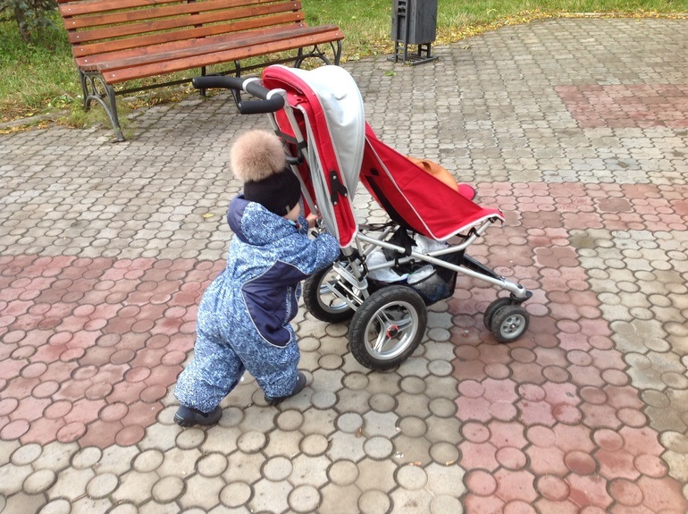 Продам демисезонный комбез