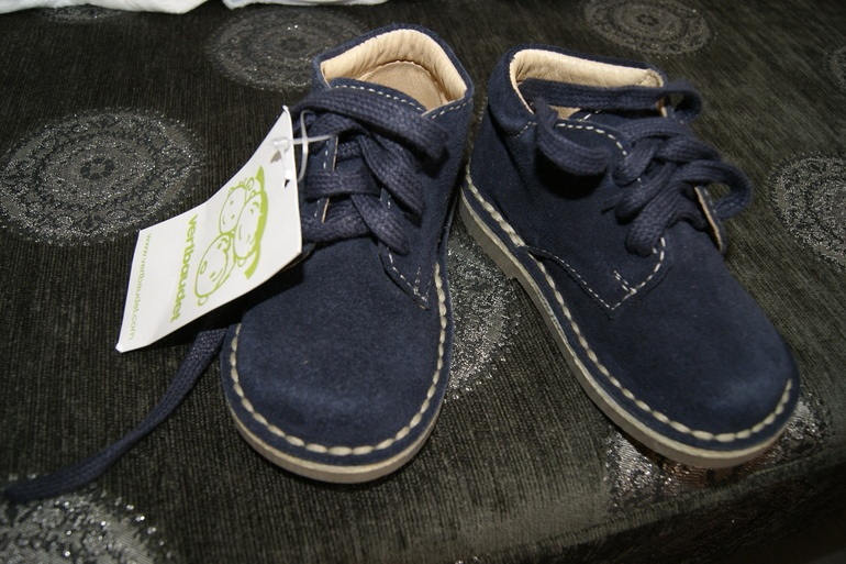 ОБУВЬ С 21-28 размер;) PRIMIGI сапоги;) VERTBAUDET сандали и ботинки;) Timberland (US8) ботинки