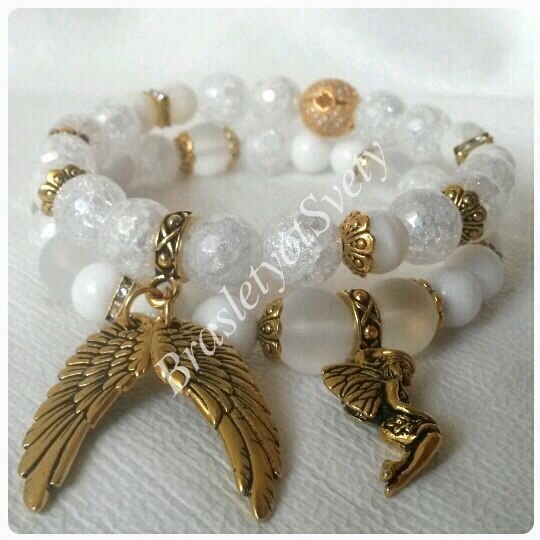 Браслеты с именами из натуральных камней