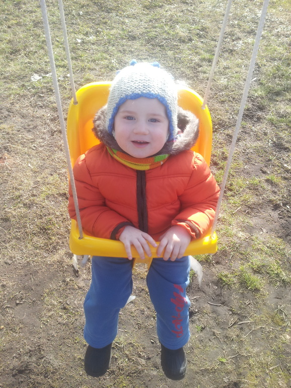 не забрать с улицы))))