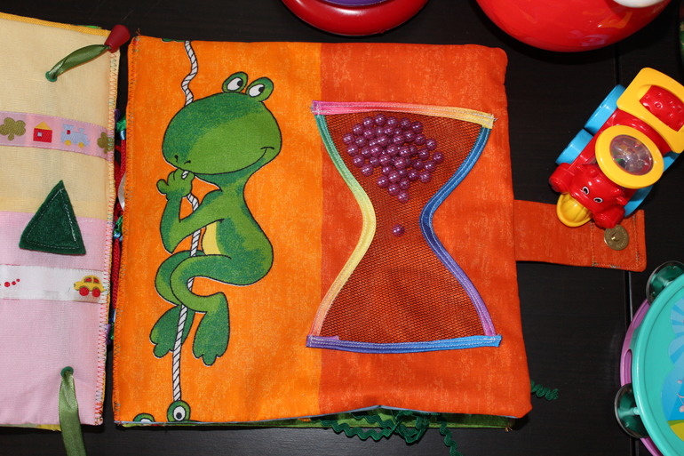 Книжки-развивашки.