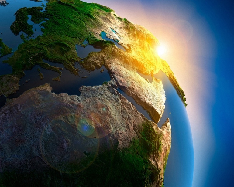 КОСМИЧЕСКОЕ ПУТУШЕСТВИЕ