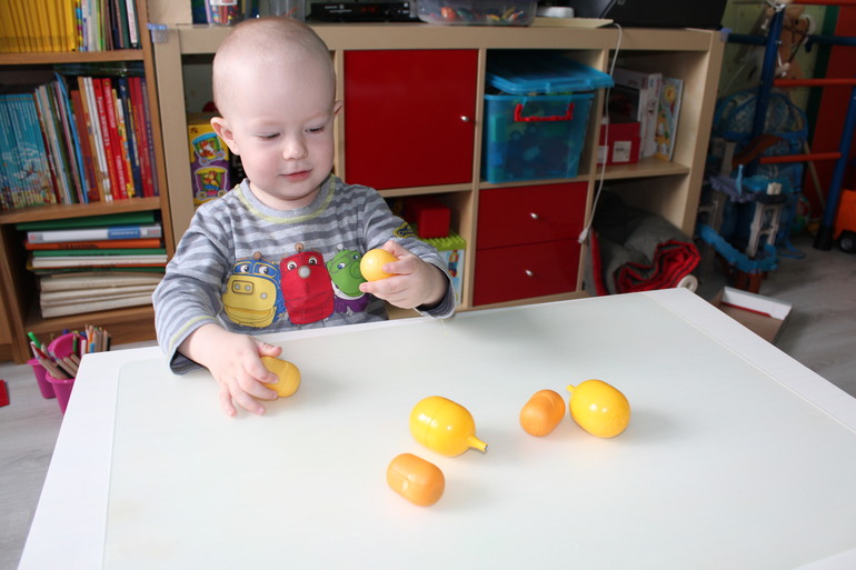 Вот и пошли мы по дороге с музыкой.