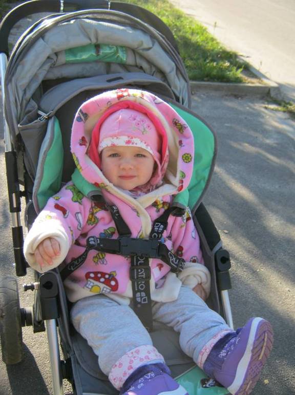 Полине 1 год и 2 месяца