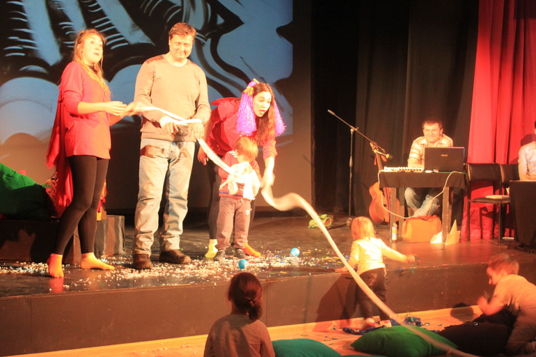 Детский театр на английском языке Flying Banana Children’s Theatre