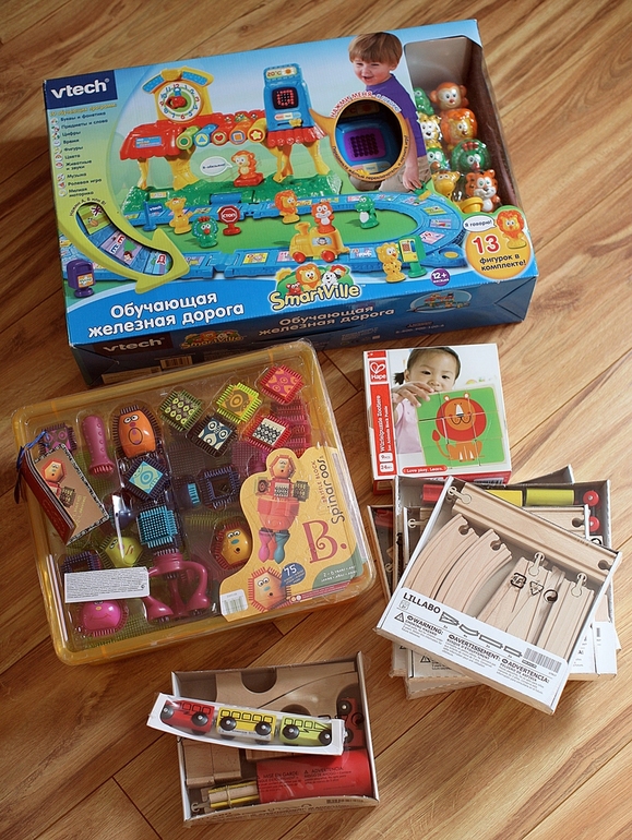 Первый День Рождения Кнопы. О мелочах и о подарках. Фотографии.