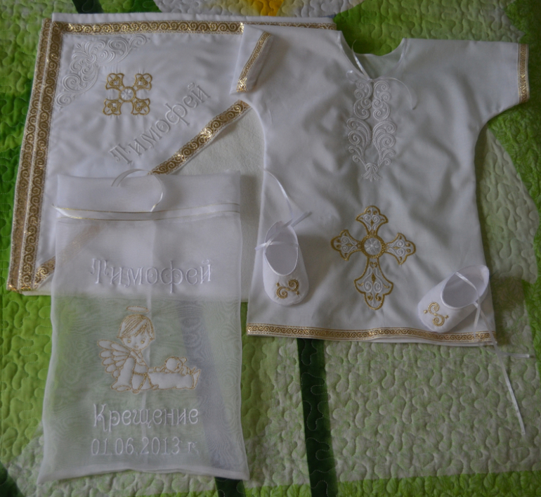 Именные крестильные комплекты на заказ