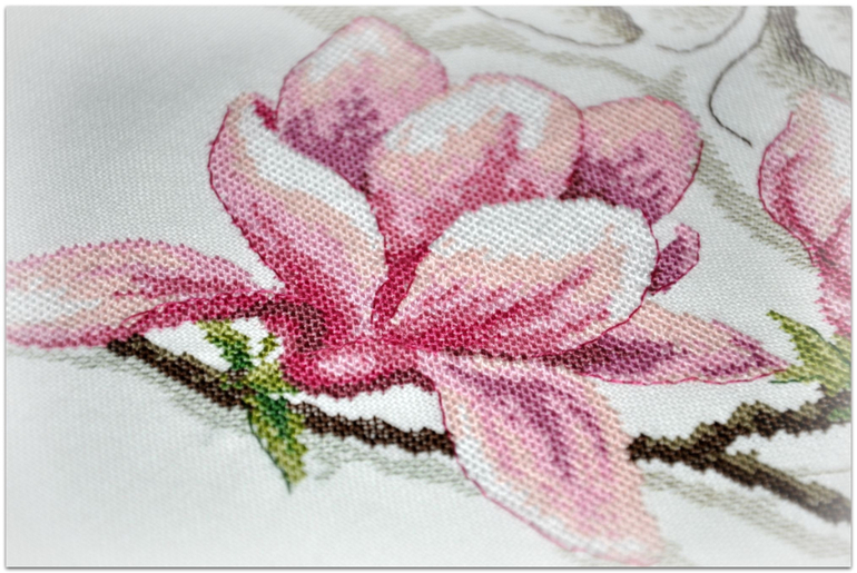 Магнолия, Véronique Enginger