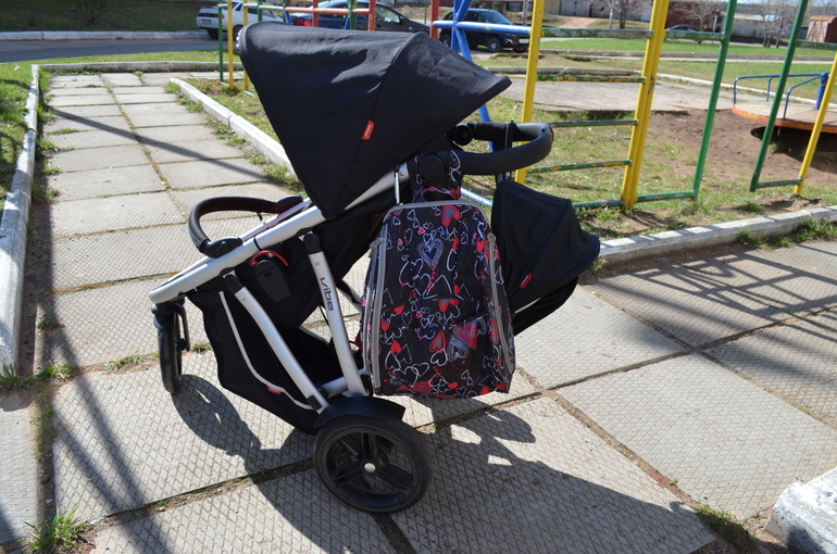 Продам PHIL&TEDS; Vibe с аксами. Регион. 22000 руб.