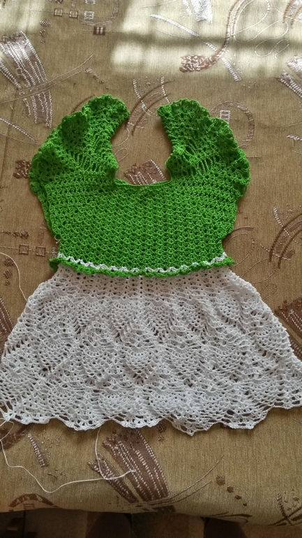 Ромашковое платье для доченьки.