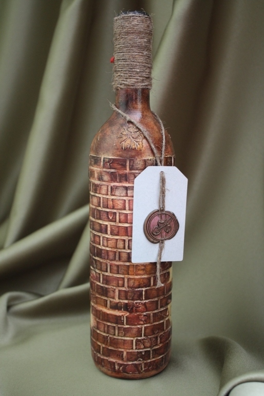 Бутылочка в подарок)