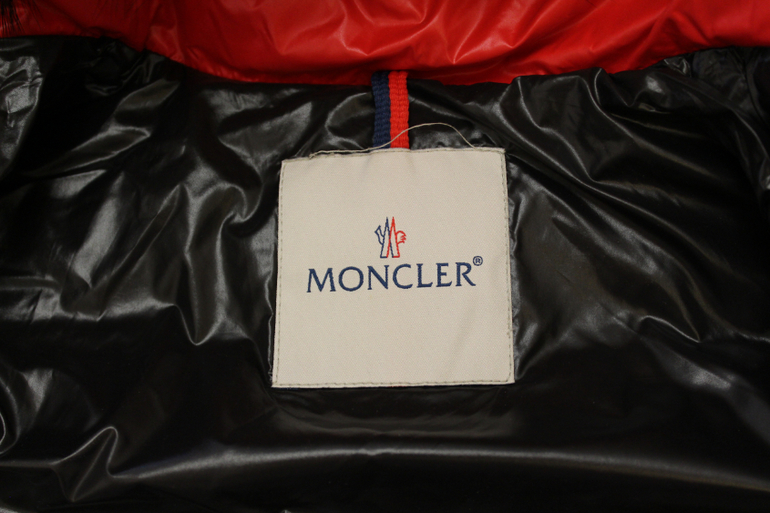 Шикарная парка Moncler (оригинал), д/девочки, на 6 лет, Москва, Кунцево