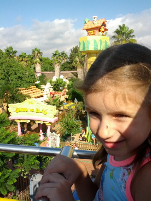 Отель и парк Port Aventura, а также новый аквапарк Costa Caribe Aquatic Park