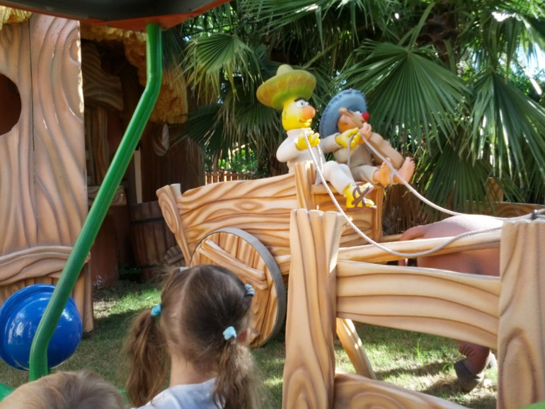 Отель и парк Port Aventura, а также новый аквапарк Costa Caribe Aquatic Park